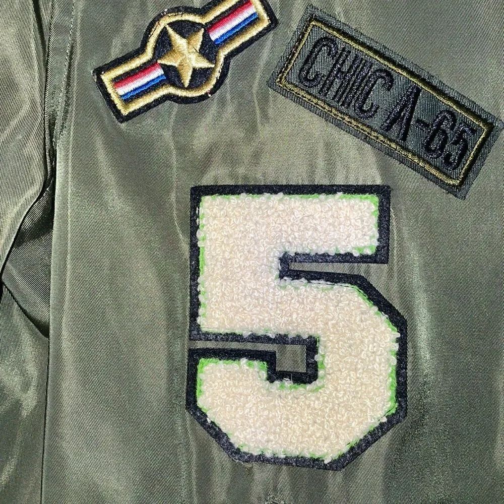 Cool green jacket  - Picture 11 of 12